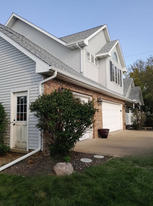 Roofing Company in Dunlap, IL​